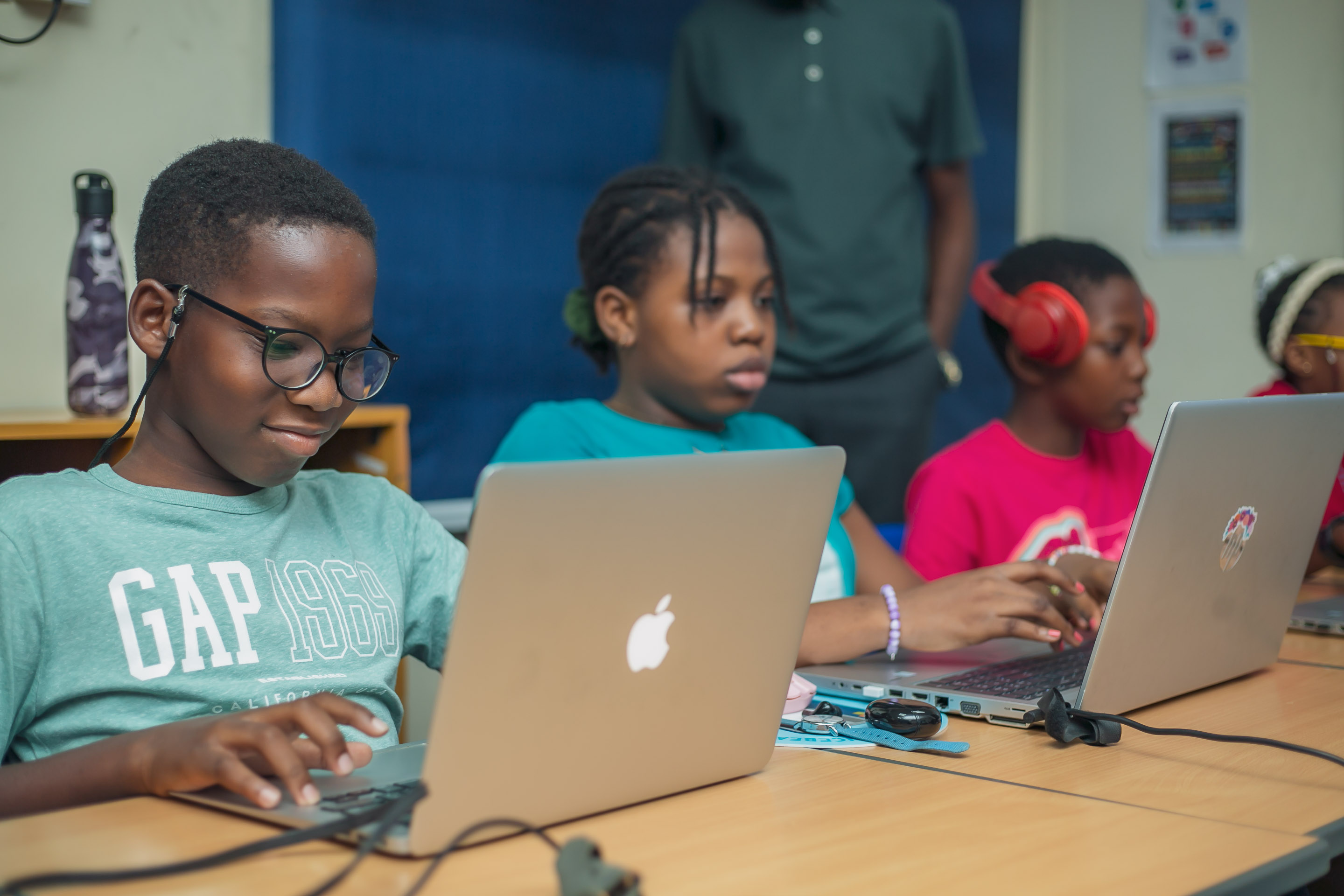 5 Benefits of STEM for Kids in the Future of Work